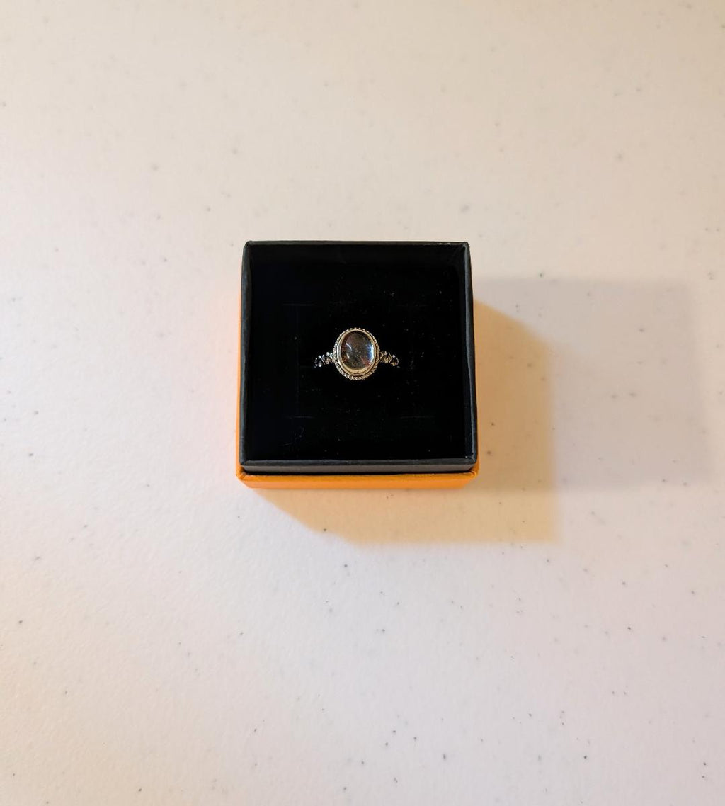 Beautiful Costume Ring